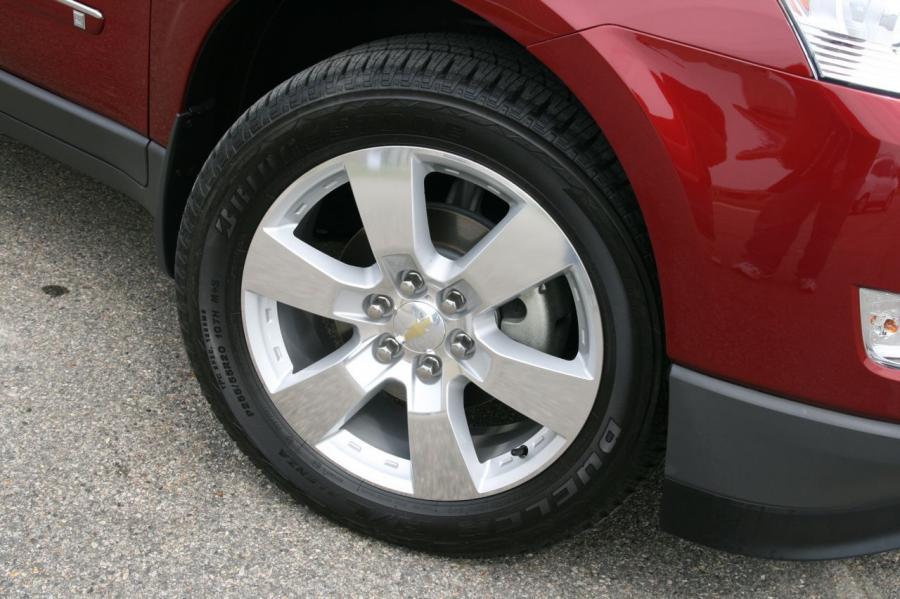  Chevrolet Traverse 2009 года  (фото 23 из 88)